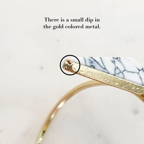 🆑 "Olivia" Bracelet || White Marble Triangle Cuff - Picture 5 of 7